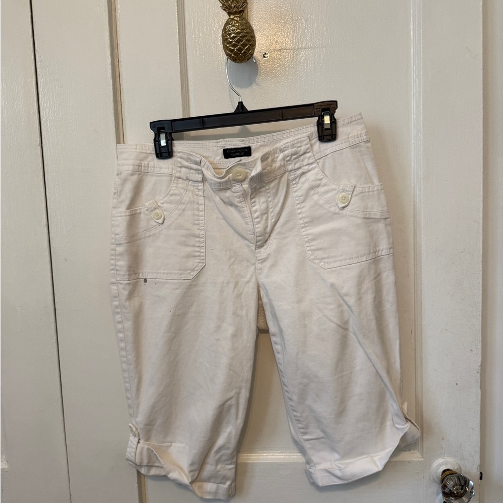 Charter Club Classic fit size 10 Women's White Button-Pocket Bermuda Shorts